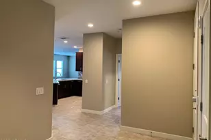 2511 W Queen Creek Rd, Chandler, AZ 85248 - Photo 11