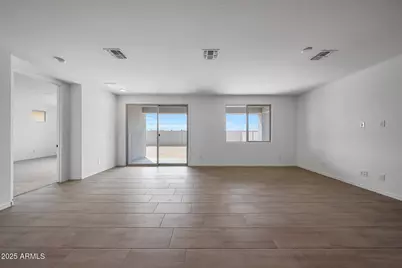 779 W Riparian Drive, San Tan Valley, AZ 85140 - Photo 9