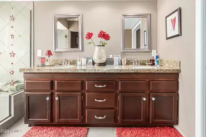 1301 W Coral Reef Drive, Gilbert, AZ 85233 - Photo 21