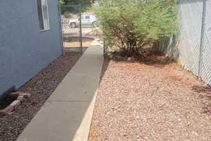 313 N 47th St, Phoenix, AZ 85008 - Photo 5