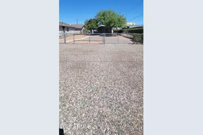 313 N 47th Street, Phoenix, AZ 85008 - Photo 29
