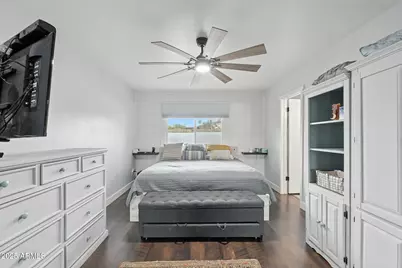 3016 W Acoma Drive, Phoenix, AZ 85053 - Photo 5