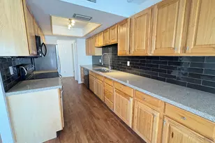 5402 W Country Gables Dr, Glendale, AZ 85306 - Photo 11