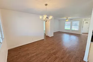 5402 W Country Gables Dr, Glendale, AZ 85306 - Photo 9