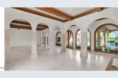 6324 N 48th Place, Paradise Valley, AZ 85253 - Photo 9