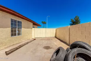 4501 W Mission Ln, Glendale, AZ 85302 - Photo 27