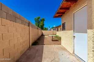 4501 W Mission Ln, Glendale, AZ 85302 - Photo 29