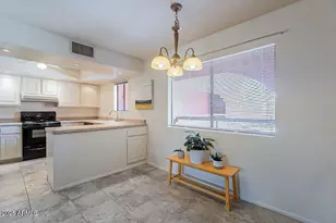 12212 N Paradise Vlg Pkwy S, Phoenix, AZ 85032 - Photo 5