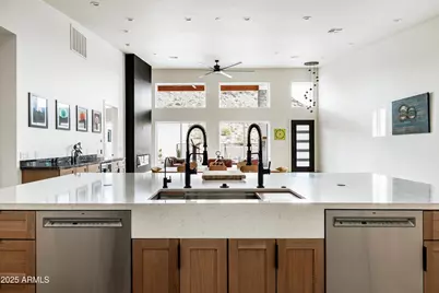 13036 N 23rd Place, Phoenix, AZ 85022 - Photo 37