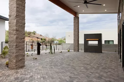 13036 N 23rd Place, Phoenix, AZ 85022 - Photo 11