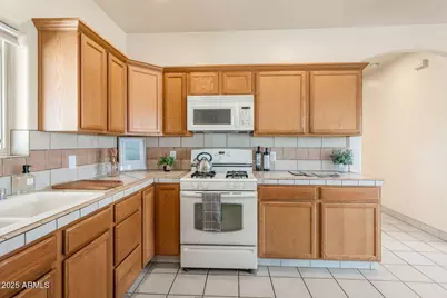 2537 N Euphoria Lane, Huachuca City, AZ 85616 - Photo 11