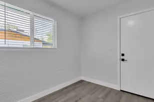3116 N 39th St, Phoenix, AZ 85018 - Photo 11