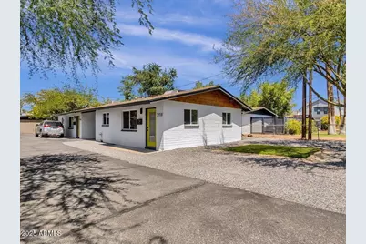 3116 N 39th Street, Phoenix, AZ 85018 - Photo 1