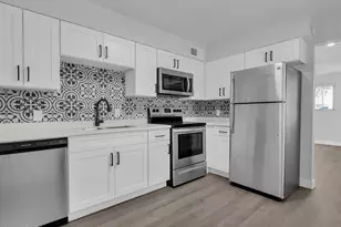 3116 N 39th St, Phoenix, AZ 85018 - Photo 9