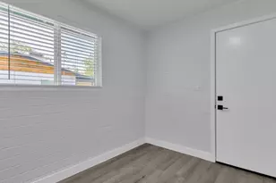 3116 N 39th St, Phoenix, AZ 85018 - Photo 11