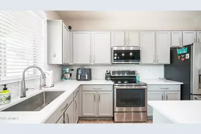 40589 W Parkhill Drive, Maricopa, AZ 85138 - Photo 11