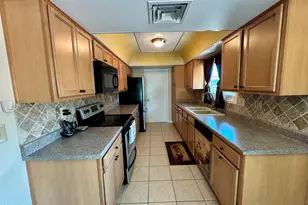 10520 W Campana Dr, Sun City, AZ 85351 - Photo 15