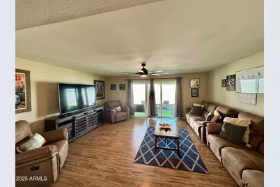 10520 W Campana Drive, Sun City, AZ 85351 - Photo 11