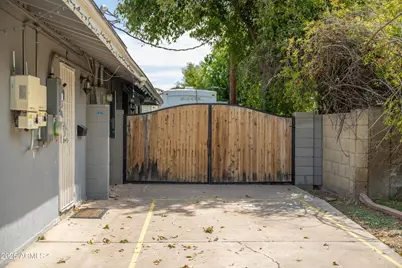 721 N 25th Street, Mesa, AZ 85213 - Photo 43