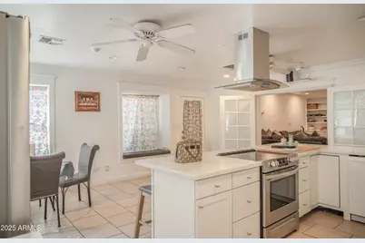 721 N 25th Street, Mesa, AZ 85213 - Photo 9