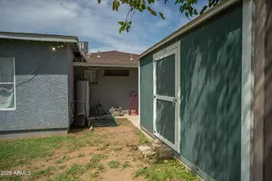 721 N 25th St, Mesa, AZ 85213 - Photo 17