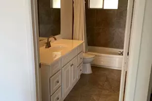 12829 N Augusta Dr, Sun City, AZ 85351 - Photo 11