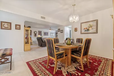 9429 W Rolling Hills Drive, Sun City, AZ 85351 - Photo 15