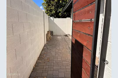 1810 E Auburn Drive, Tempe, AZ 85283 - Photo 33