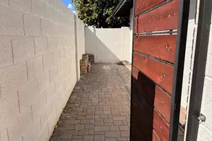 1810 E Auburn Dr, Tempe, AZ 85283 - Photo 33