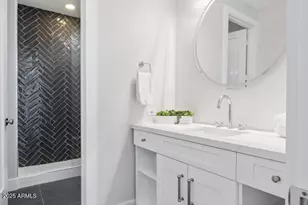 4425 N Arcadia Ln, Phoenix, AZ 85018 - Photo 91