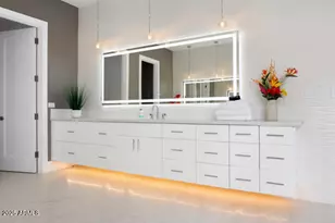 4425 N Arcadia Ln, Phoenix, AZ 85018 - Photo 65