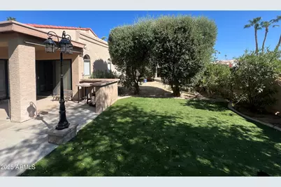 10429 E San Tan Boulevard, Sun Lakes, AZ 85248 - Photo 11