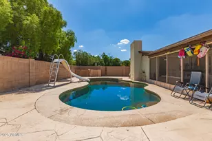 4601 W Golden Ln, Glendale, AZ 85302 - Photo 33