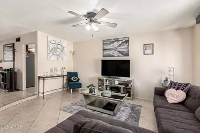 4601 W Golden Lane, Glendale, AZ 85302 - Photo 7