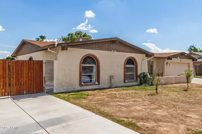 4601 W Golden Lane, Glendale, AZ 85302 - Photo 1