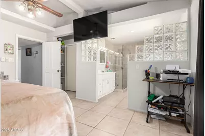 4601 W Golden Lane, Glendale, AZ 85302 - Photo 17