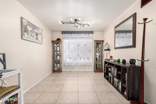 4601 W Golden Ln, Glendale, AZ 85302 - Photo 11