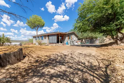33541 S Mountain View Road, Black Canyon City, AZ 85324 - Photo 5