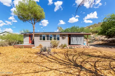 33541 S Mountain View Road, Black Canyon City, AZ 85324 - Photo 1