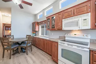 241 Aquamarine Dr, Apache Junction, AZ 85119 - Photo 17