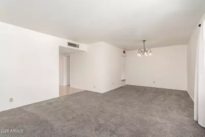 11621 N 39th Street, Phoenix, AZ 85028 - Photo 7