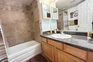 14203 N 19th Ave, Phoenix, AZ 85023 - Photo 11