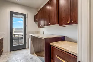 1730 W Sentinel Rock Rd, Phoenix, AZ 85086 - Photo 37