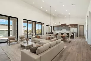 1730 W Sentinel Rock Rd, Phoenix, AZ 85086 - Photo 3