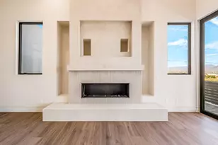 1730 W Sentinel Rock Rd, Phoenix, AZ 85086 - Photo 13