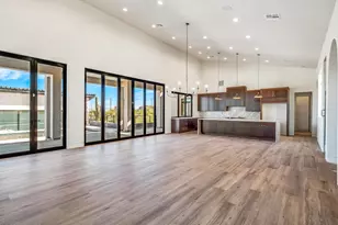 1730 W Sentinel Rock Rd, Phoenix, AZ 85086 - Photo 9