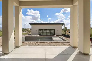1730 W Sentinel Rock Rd, Phoenix, AZ 85086 - Photo 23