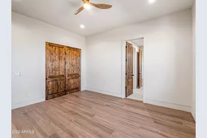 1730 W Sentinel Rock Road, Phoenix, AZ 85086 - Photo 31