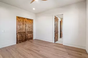 1730 W Sentinel Rock Rd, Phoenix, AZ 85086 - Photo 31