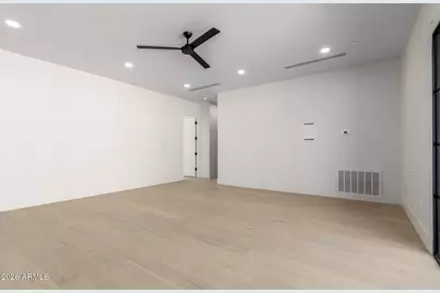 7053 E Dreyfus Avenue, Scottsdale, AZ 85254 - Photo 21